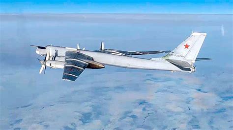 1 800 Russian Bombers Stock Photos Pictures Amp Royalty Free Images Istock