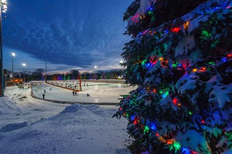 10 Best Ice Skating Rinks In The Us You Need To Visit This Winter 10 Best Ice Skating Rinks In The Us You Need To Visit This Winter