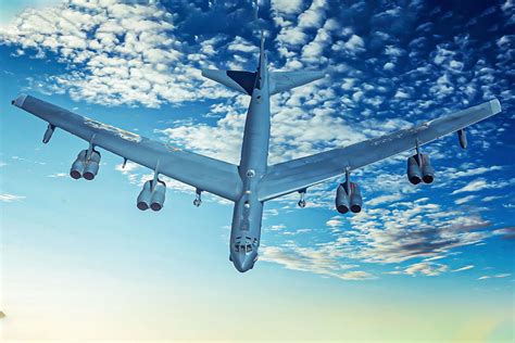 15 Years After Start B 52 Bomber With Rolls Royce Engines Won T Fly Until 2033