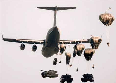 3Rd Infantry Division New Airborne Armor Unit Parachutes Tanks To The Battlefield Article 3Rd Infantry Division New Airborne Armor Unit Parachutes Tanks To The Battlefield Article