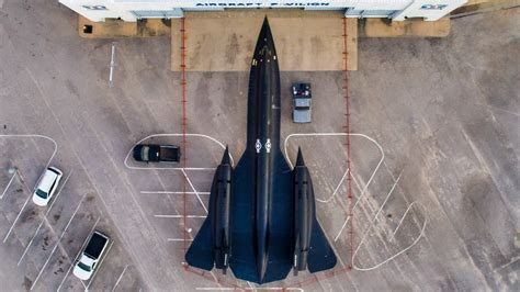 4 000 Missiles Could Not Stop The Mach 3 Sr 71 Blackbird National Security Journal