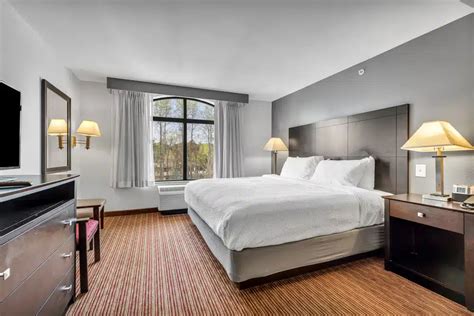 7 Best Hotels Near Lenovo Center Formerly Pnc Arena In Raleigh This Is Raleigh