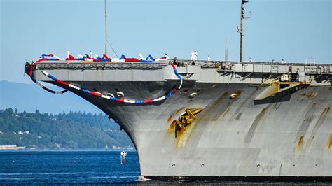 Aircraft Carrier Uss Nimitz Carries Pacific Northwest Pride On Deployment