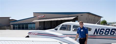 Airline Amp Commercial Pilot Training Programs Atp Flight School
