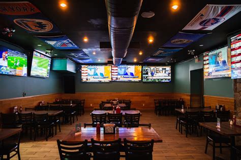 How to Find a Quiet Spot at All Stars Sports Bar & Grill for Watching Sports