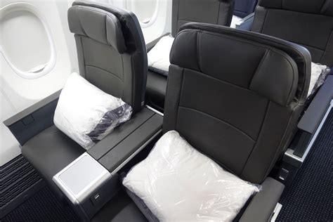 American 737Max Business Review I One Mile At A Time