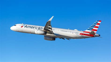 Experience the Best with American Airlin's Exclusive Flights