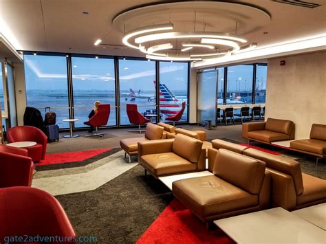 American Airlines Airport Lounge: Your Cozy Harbor in the Skies