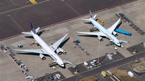 American Vs United Full Airline Comparison Seats Included