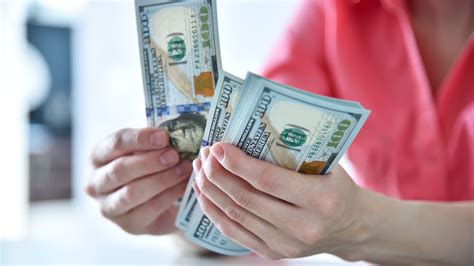 Americans To Get Up To 3 334 Worth Of Tax Rebates Under 827 000 Pot Do You Qualify The Us Sun Americans To Get Up To 3 334 Worth Of Tax Rebates Under 827 000 Pot Do You Qualify The Us Sun