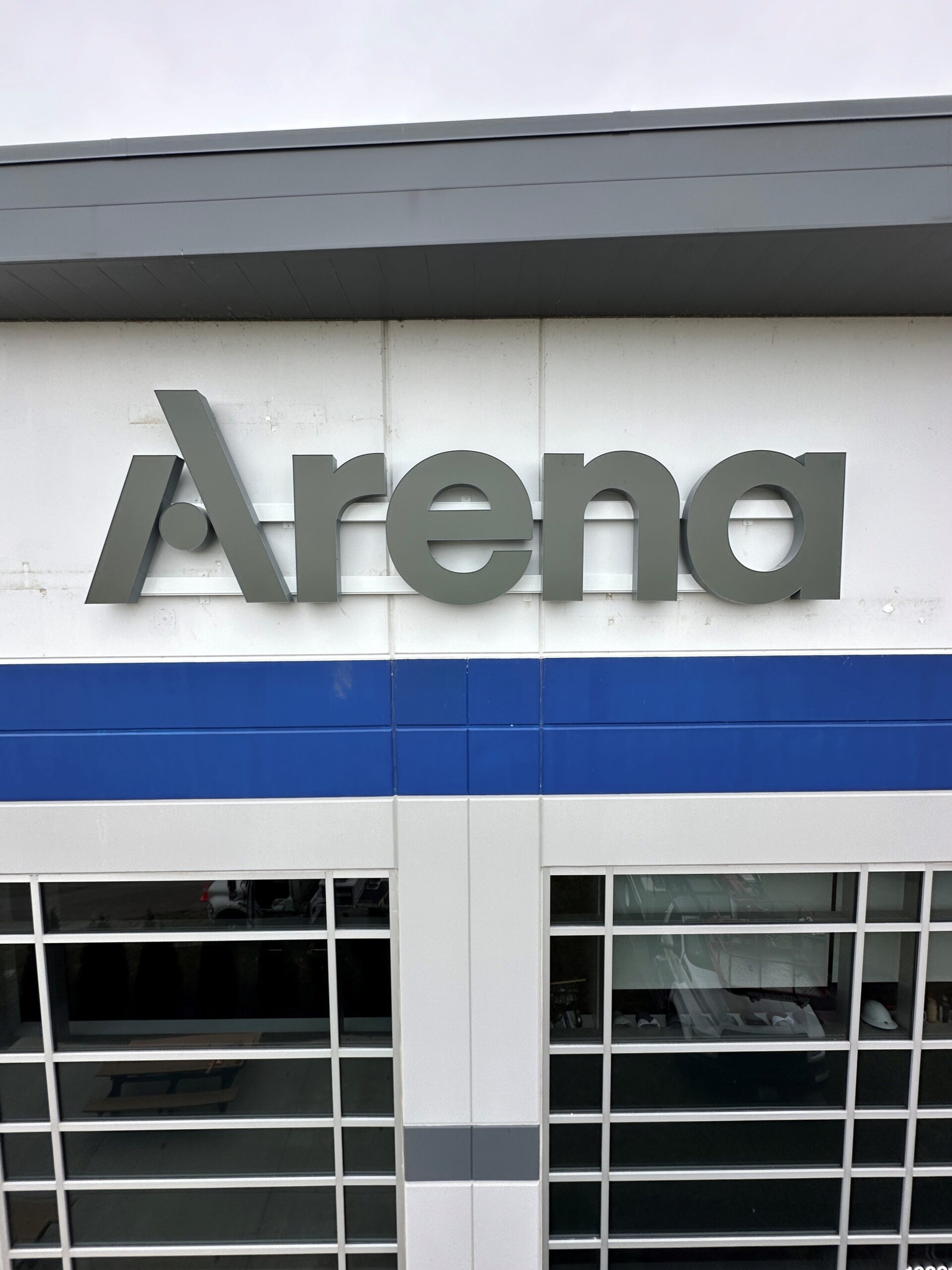 Arena Americas Phone