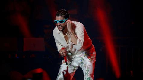 Bad Bunny 2022 Tour To Stop At Sofi Stadium Nbc Los Angeles