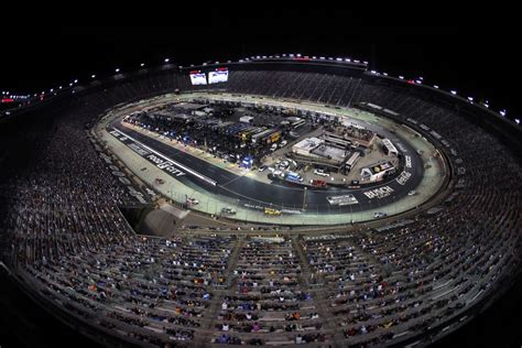 Bass Pro Shops Night Race Tickets Events Bristol Motor Speedway
