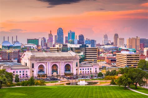 Best Kansas City Attractions For Seniors Best Kansas City Attractions For Seniors