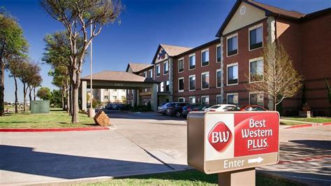 Experience Luxury and Convenience at Best Western Plus DFW Airport Suites