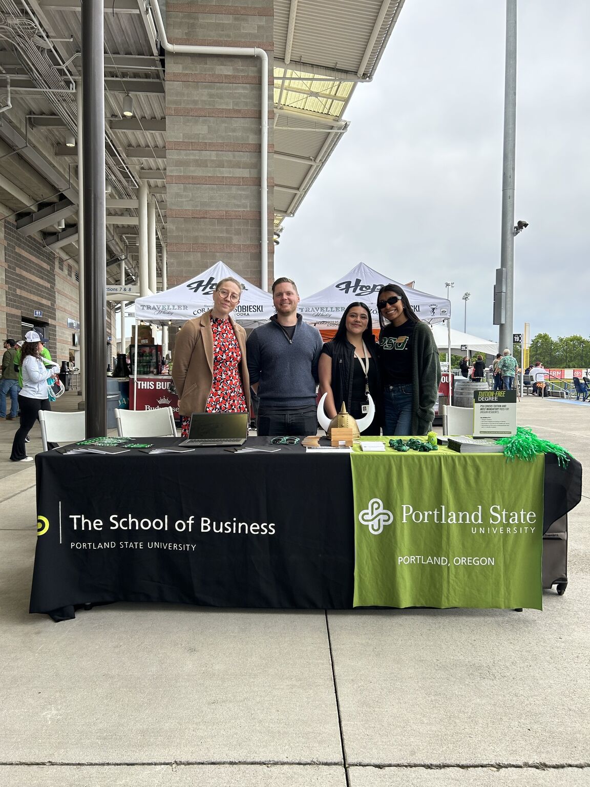 Beyond The Resume Dallas Stars Sports Business Career Fair Over 360 Passionate Individuals Joined Us At The American Airlines Center On Tuesday To Network With 25 Sports Business Employers In Dallas Beyond The Resume Dallas Stars Sports Business Career Fair Over 360 Passionate Individuals Joined Us At The American Airlines Center On Tuesday To Network With 25 Sports Business Employers In Dallas