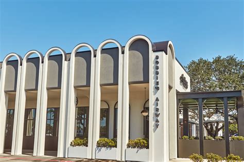 Bobbie S Airway Grill Is Serving A Fresh Take On Dallas History D Magazine