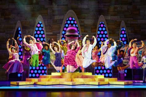 Broadway Dallas Presents Hairspray June 18 30 At Music Hall At Fair Park Blue Ribbon News
