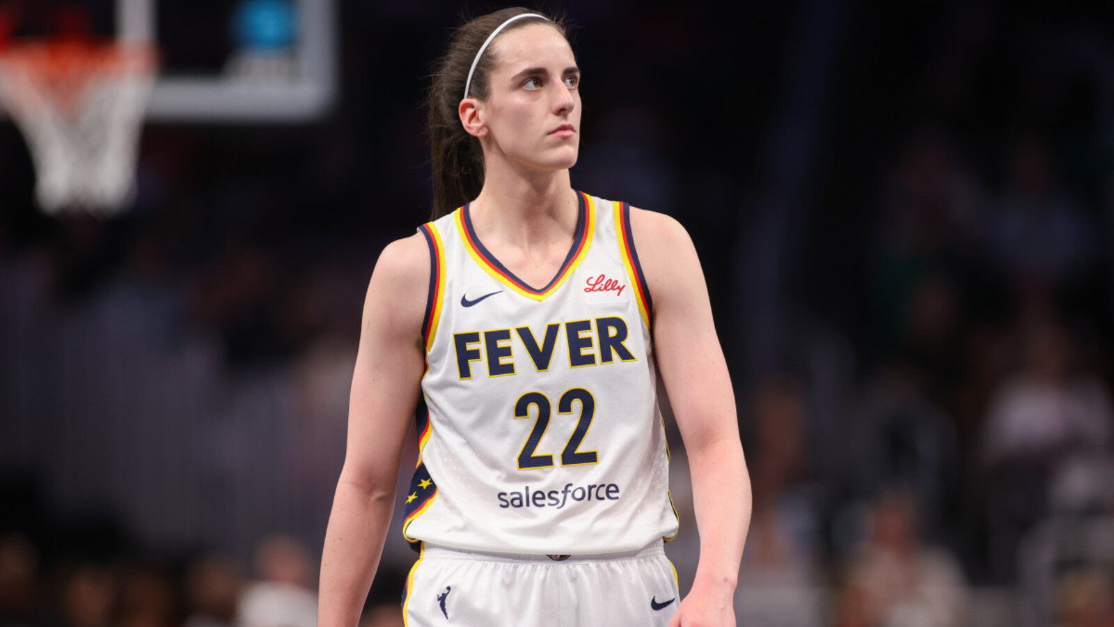 Caitlin Clark S Immediate Reaction To Blowing Out Paige Bueckers Dallas Wings Yahoo Sports