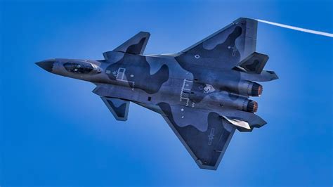 China S J 20 Fighter Is Now A Clear Threat To The F 22 Raptor The National Interest