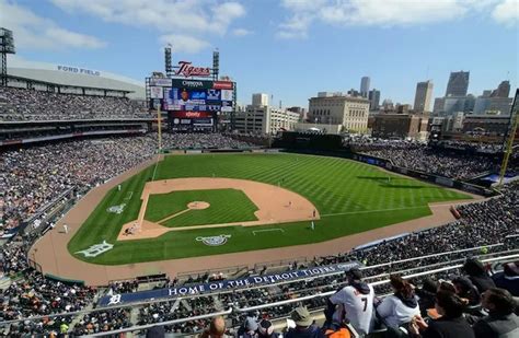 Comerica Park A Local S Guide To Enjoying A Road Trip To The Home Of The Detroit Tigers Yahoo Sports