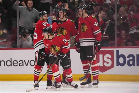 Connor Bedard Scores As Blackhawks Top Avalanche 3 1 Yahoo Sports Connor Bedard Scores As Blackhawks Top Avalanche 3 1 Yahoo Sports
