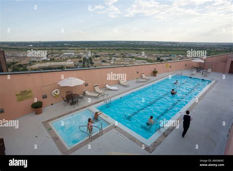 Dallas Hotel With Rooftop Pool Renaissance Dallas Hotel