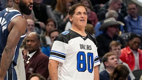 Dallas Mavericks Former Majority Owner Mark Cuban Tells Employees He Ll Distribute 35M In Bonuses Cnn Dallas Mavericks Former Majority Owner Mark Cuban Tells Employees He Ll Distribute 35M In Bonuses Cnn