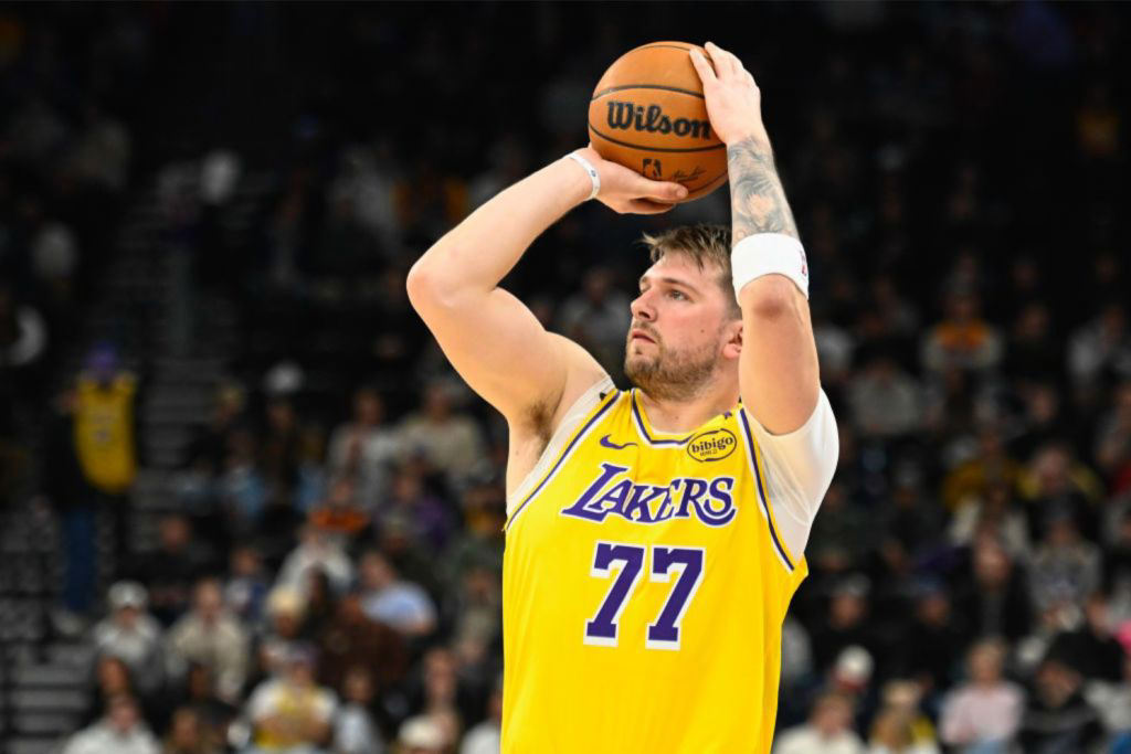 Dallas Mavericks Vs L A Lakers Livestream Watch Nba Sling Tv Online Dallas Mavericks Vs L A Lakers Livestream Watch Nba Sling Tv Online