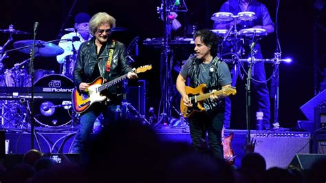 Daryl Hall Says He And John Oates Don T Have Anything To Say Together Creatively Abc News Daryl Hall Says He And John Oates Don T Have Anything To Say Together Creatively Abc News