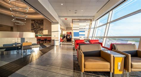 Dfw International Airport American Airlines Flagship Lounge Dfw International Airport American Airlines Flagship Lounge