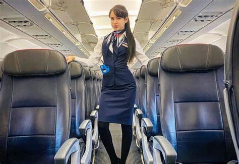 Discover Your Earning Potential As An American Airlines Flight Attendant Discover Your Earning Potential As An American Airlines Flight Attendant