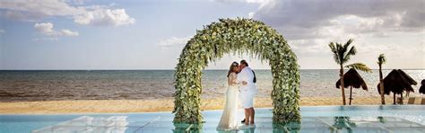 Dreams Natura Wedding Guide