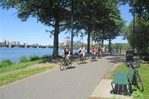 Exploring Boston Amp 39 S Waterfront Summer Activities Guide