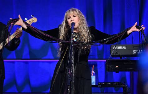 Fleetwood Mac News Stevie Nicks 2025 Tour Dates
