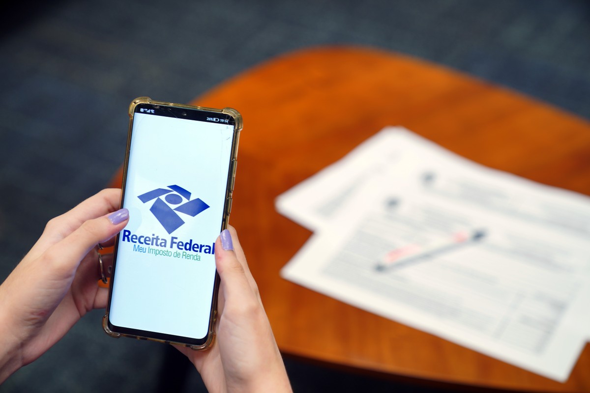 Good News Federal Income Tax Refunds Are Starting To Flow From The Internal Revenue Service And You May Be Getting Back More Than You Expected A New Oxford Economics Report Suggests Why