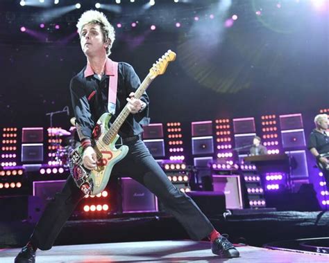 Green Day Mash Punk Arena Rock Together For Pittsburgh Extravaganza Triblive Com Green Day Mash Punk Arena Rock Together For Pittsburgh Extravaganza Triblive Com