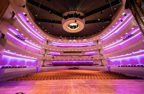 Harold Miossi Hall Shows Harold Miossi Hall Shows