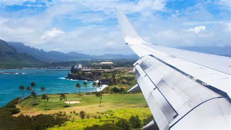Hawaii Officials Move Forward With Unusual Fee For Tourists Hawaii Officials Move Forward With Unusual Fee For Tourists