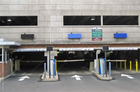 Here Is A Quick And Easy Guide On Parking Garage Entry Ways For Most Of The Garages On Campus There Are 3 Methods You Can Use To Enter And Exit 1