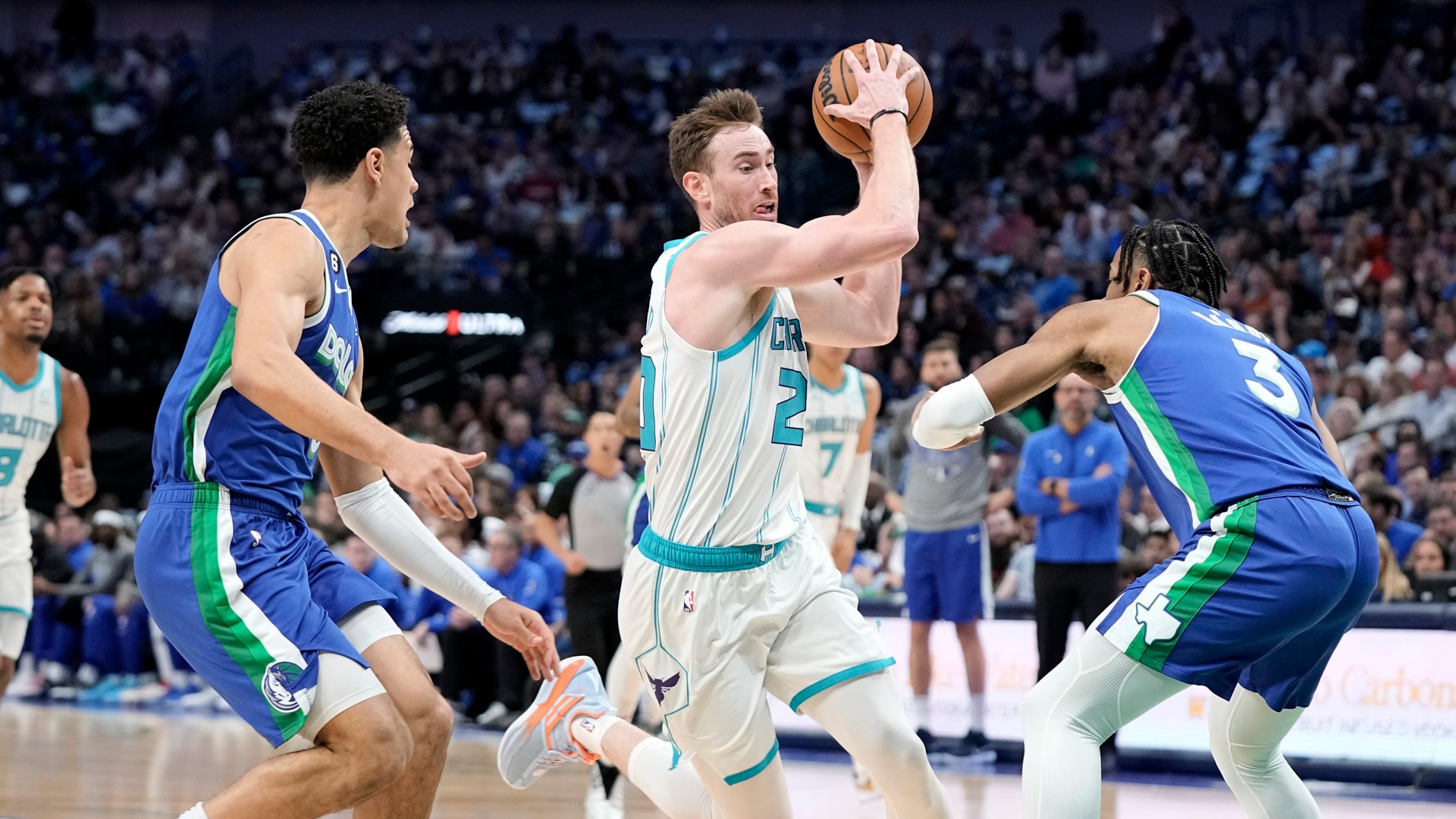 5 Key Insights into Hornets vs Mavericks Clash
