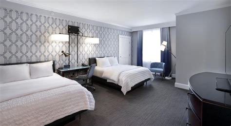 Hotels Near American Airlines Center Book From 50 Stay Options Best Price