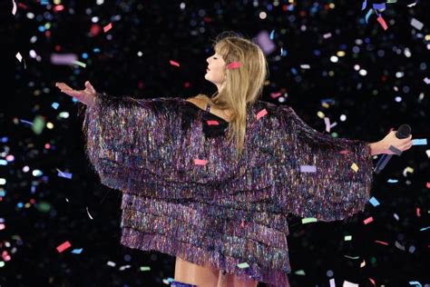 How Taylor Swift S Eras Tour Boosted The Us Economy Cnn Business