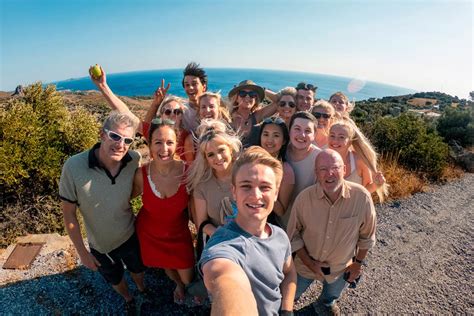 How To Make The Most Out Of Group Travel And Enjoy A Group Trip How To Make The Most Out Of Group Travel And Enjoy A Group Trip