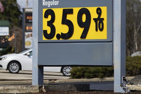 Illinois Gas Taxes Rising In July But State Leaders Still Want More Illinois Gas Taxes Rising In July But State Leaders Still Want More