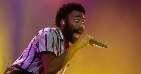In His Final Tour As Childish Gambino Donald Glover Tested His Philly Fans They Didn T Disappoint In His Final Tour As Childish Gambino Donald Glover Tested His Philly Fans They Didn T Disappoint