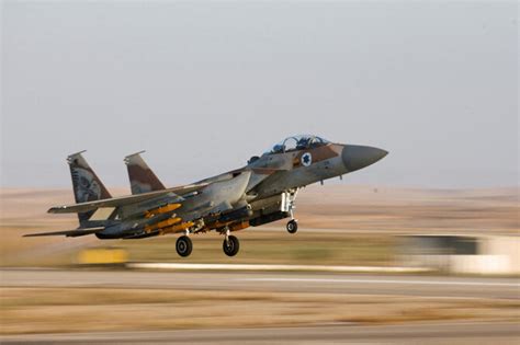 Israel Signs 5 2 Billion Deal To Acquire 25 F 15 Fighter Jets From Boeing Reuters Israel Signs 5 2 Billion Deal To Acquire 25 F 15 Fighter Jets From Boeing Reuters