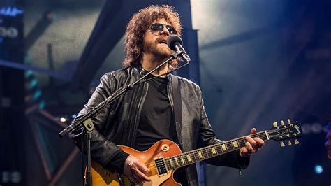 Jeff Lynne Amp 39 S Elo Announce Last Ever Concert