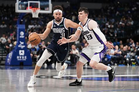 Kings Vs Mavericks How To Watch Online Live Stream Info Game Time Tv Channel