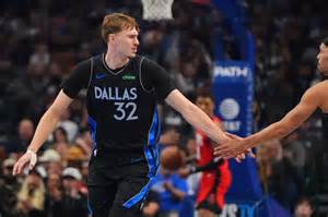 Kings vs Mavericks: Ultimate Showdown for NBA Basketball Fans